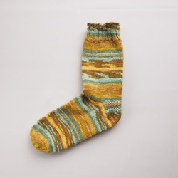 手編みの靴下 （Opalソックヤーン）「ひまわり」 1枚目の画像
