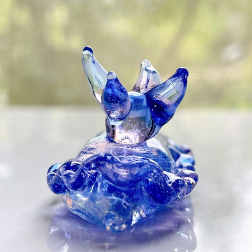 展示］宇宙を宿すガラスのウミウシ［夢］U89 その他置物 温井ガラス