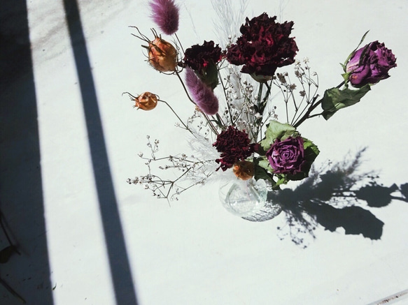 【花言葉を贈ろう】カーネーション【無垢で深い愛 愛】プレゼント 花 アソート プチギフト フラワー 4枚目の画像