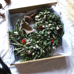 『冬の新作』【予約販売】ユーカリたっぷりクリスマスリース♡ドライフラワー 実物ドライ 4枚目の画像