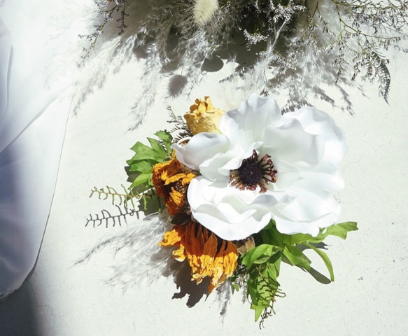 【大人気】アネモネと黄色薔薇を細かく束ねたブーケ ドライフラワー ウェディングブーケ　ドライフラワー花束 4枚目の画像