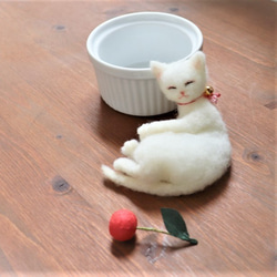 ココット猫　さくらんぼ　Φ10cm★全国発送一律４００円 3枚目の画像