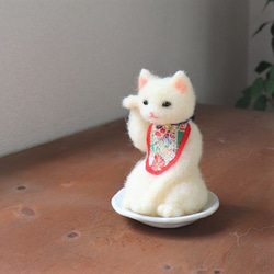 羊毛◆招き猫◆しろ　小皿★全国発送一律４００円 2枚目の画像