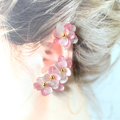 本物のお花♡イヤカフとピアスorイヤリング ホワイトピンク紫陽花 