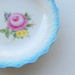 ローズブーケのお皿　ブルー 2枚目の画像