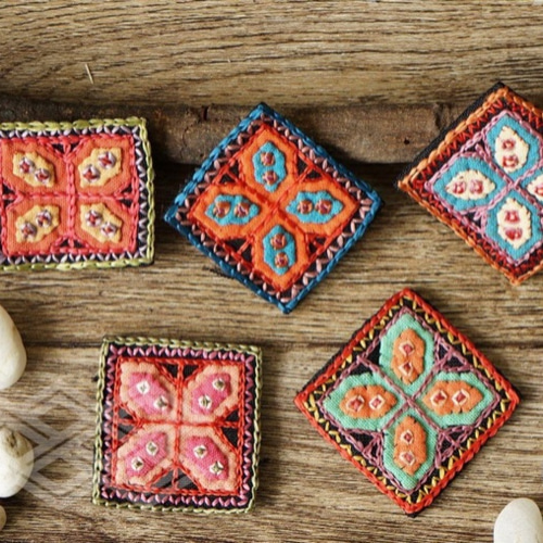 刺繍 コースター ベトナム 手作り かわいい ぬくもり その他キッチン