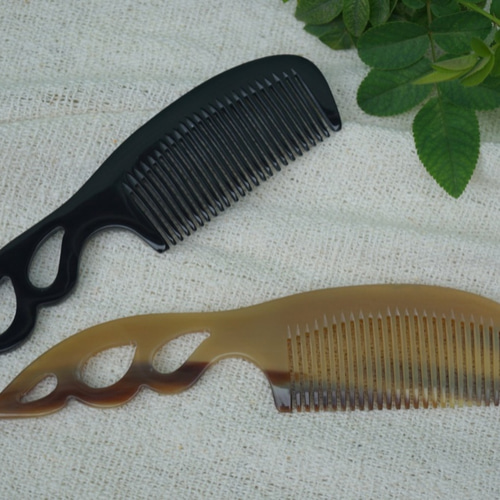 クシ コーム 半月クシ 天然素材キャトルホーン（牛の角）クシ その他