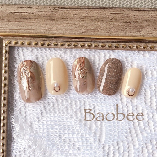 ベージュ×モカブラウン大人の秋冬ニュアンスネイルチップ アンティーク  