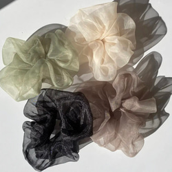 シフォン生地で作ったシュシュ（グレー） シュシュ rara/キャンペーン