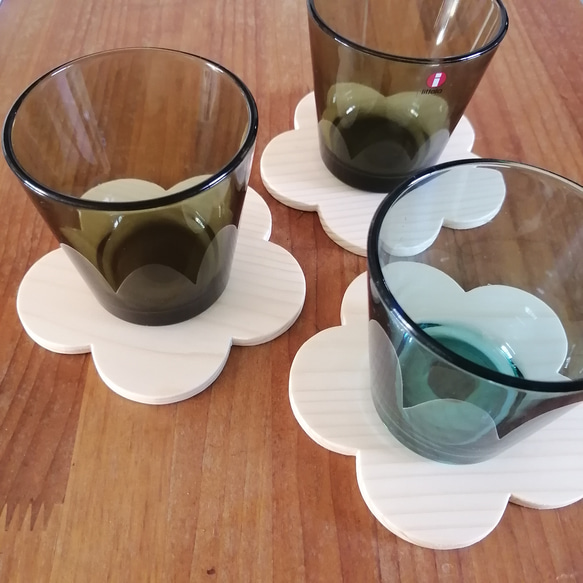 蜜蝋のみ花コースター2枚セット 2枚目の画像