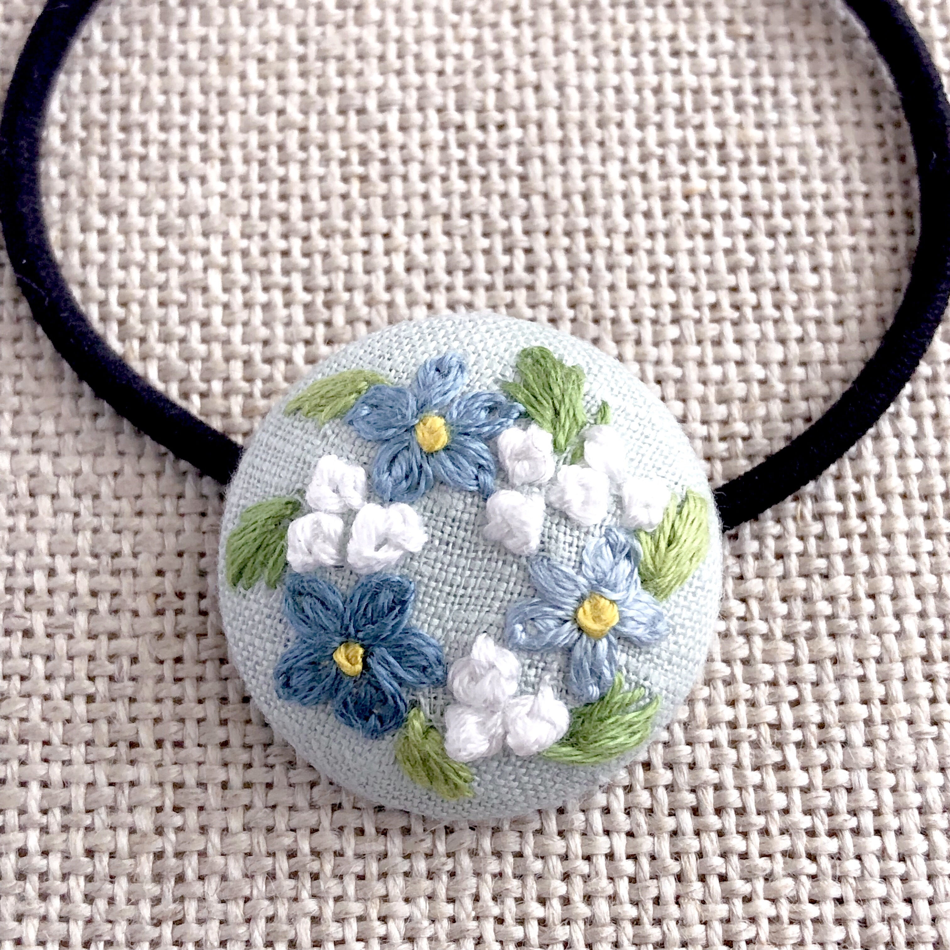ユナイテッドトウキョウ エメラルドグリーンハイビスカス☆手刺繍☆2.7