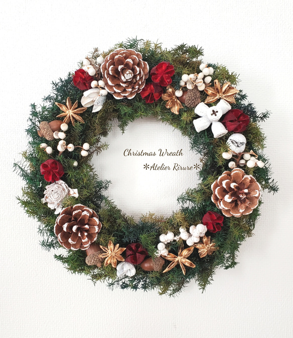 ✼上品✼クリスマスリース✼【ゴールドスターアニス/松ぼっくり