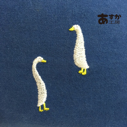 【特集掲載】ガチョウの刺繍が入ってる珍しいスカート**ネイビー 2枚目の画像