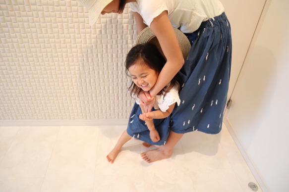 ¥1,000折扣[幸運袋]親子鏈接協調女孩**刺繡裙 第1張的照片