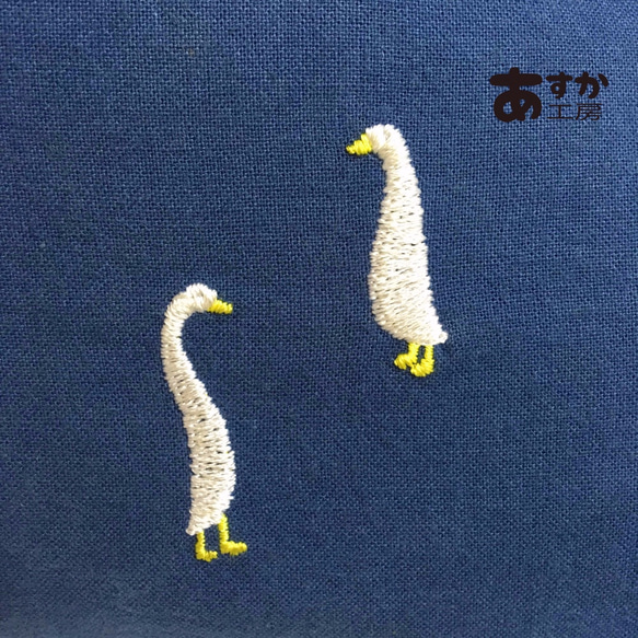 ２wayオフショルブラウス**ガチョウの刺繍入り 8枚目の画像