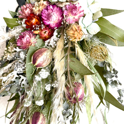 【受注制作】ロングリーフユーカリとパンパングラス&紫陽花と貝殻草のネイティブフラワーのスワッグ《母の日フラワー》 6枚目の画像