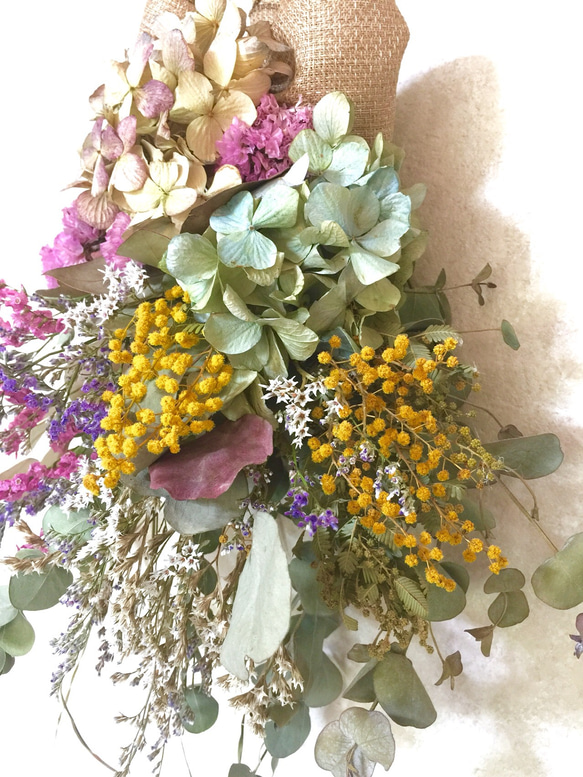 【受注制作】ミモザとユーカリ&紫陽花のスワッグ《母の日ギフトフラワー》 2枚目の画像