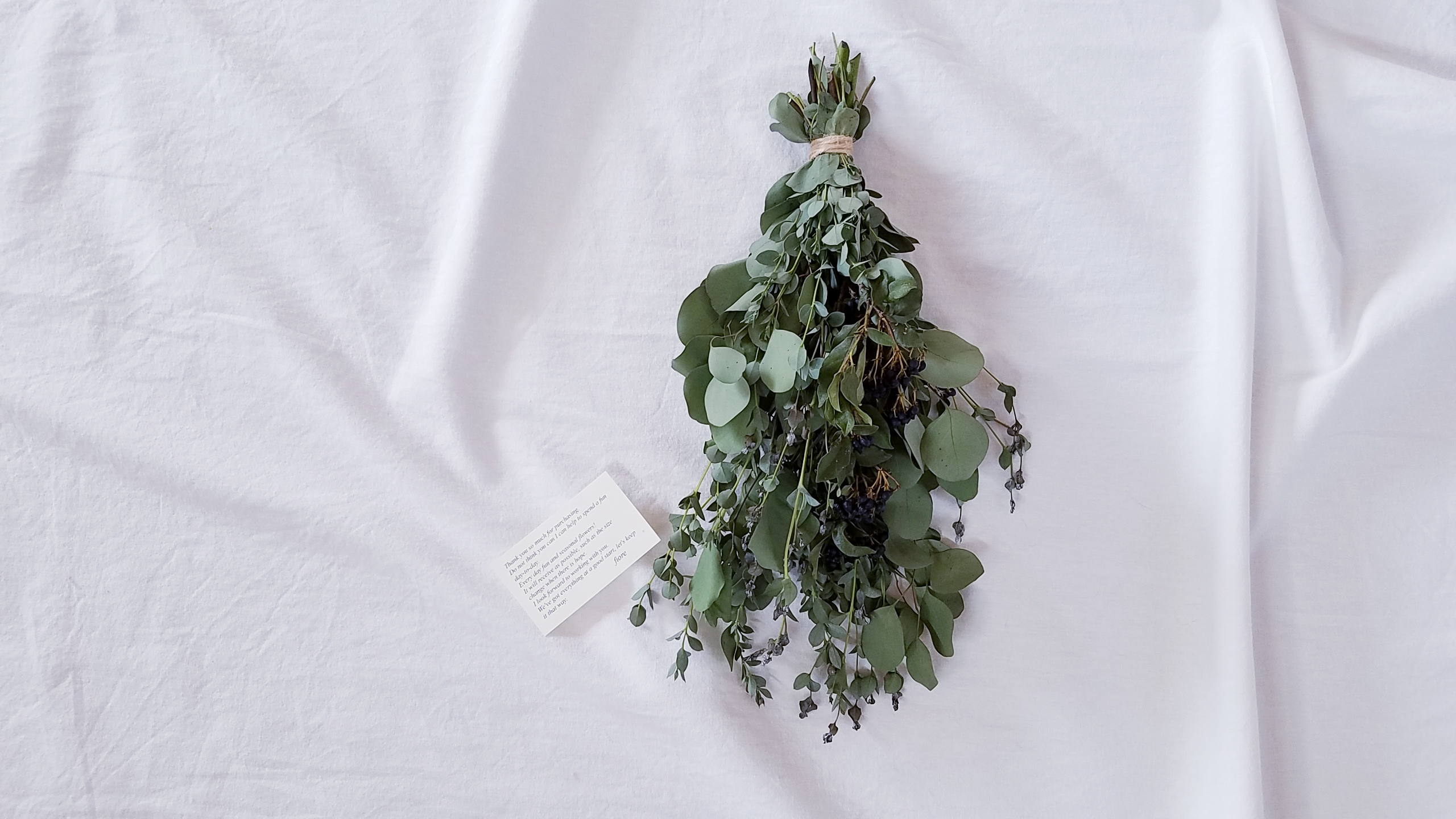 ユーカリ　ビバーナム　③  シンプルスワッグ ユーカリ ビバーナム ③ シンプルスワッグ