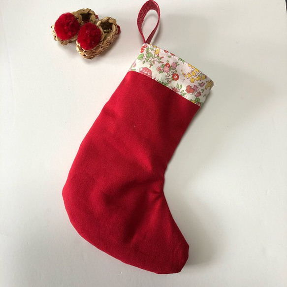 クリスマスに！ 赤い靴下  リバティ ナンシーアニマル 3枚目の画像