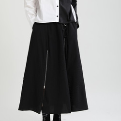 秋と冬の新しいデザインセンス濃い黒風ウエストゴムスカート不規則なジッパースカート 4枚目の画像