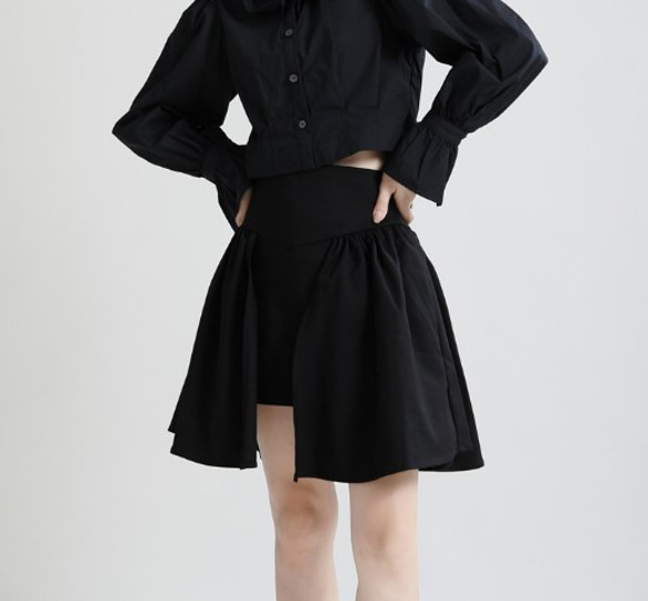 秋の女性の新しいラージラインAラインシャツスカート、ハイウエスト、スリムなデザイン 3枚目の画像