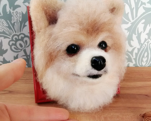 希少ブラックタン子犬　ポメラニアン　犬の置物 希少ブラックタン子犬 ポメラニアン 犬の置物 ブラックタンの