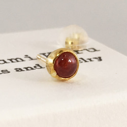 K24 Pure Gold+Red Spinel Stud◆K24純金のワインレッドスピネルスタッドピアス　片方のみ 6枚目の画像