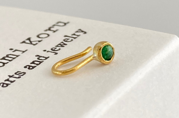 ◇天然エメラルド 純金クリップピアス◇K24 Pure Gold+Natural Emerald（片耳分） 3枚目の画像