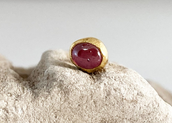 K24 Pure Gold+ Red Spinel Stud◆K24純金 レッドスピネルスタッドピアス　片方のみ 4枚目の画像