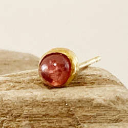 訳あり◆K24 Pure Gold+Red Spinel Stud◆K24純金のレッドスピネルスタッドピアス　片方のみ 5枚目の画像