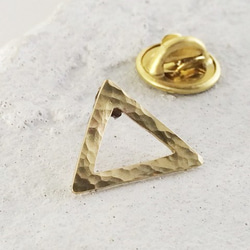 秘密の三角形◇真鍮鍛金ピンズ 2枚目の画像