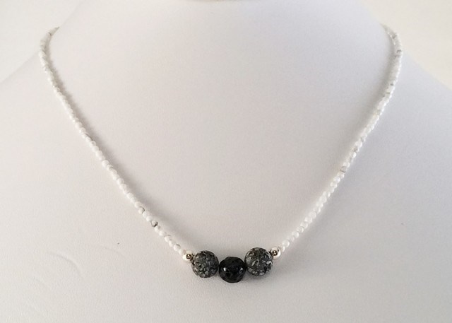 溶岩＋ハウライト◇ＳＶネックレス１