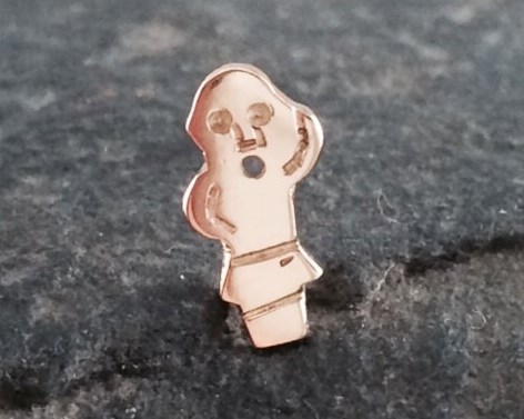 K18 埴輪＊方耳ピアス