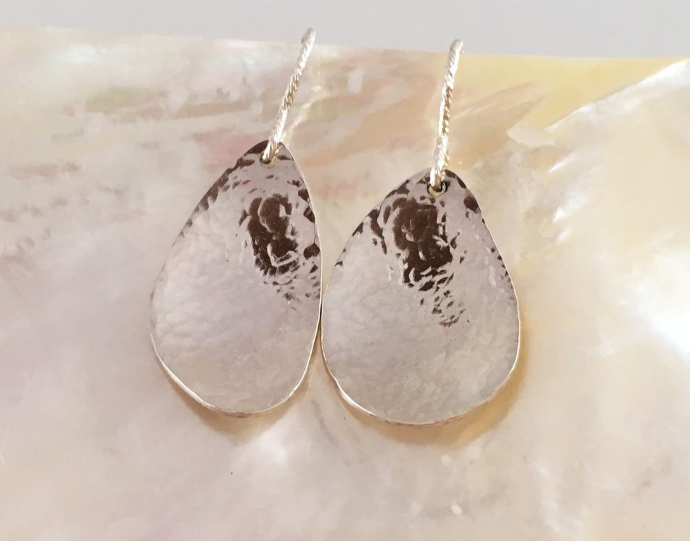 シジミチョウの羽根ピアス◇SV◇