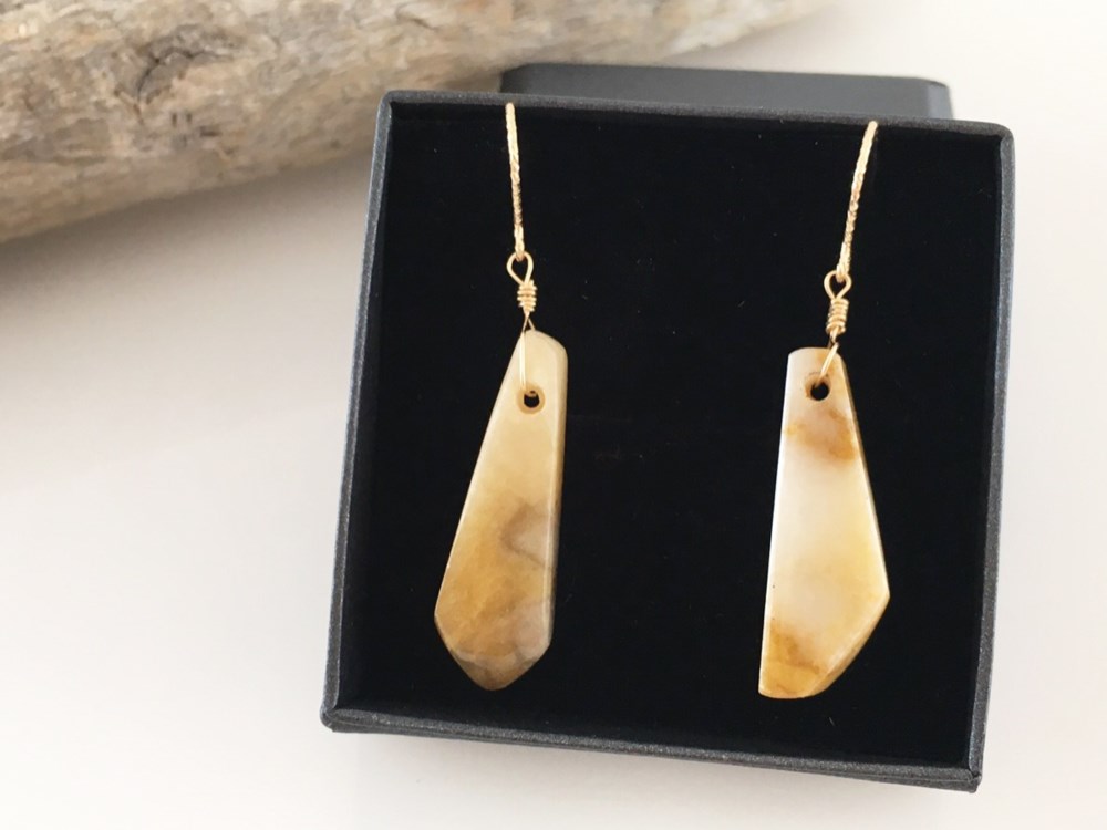 ミャンマー産天然翡翠◇K14GF ピアス／イヤリング