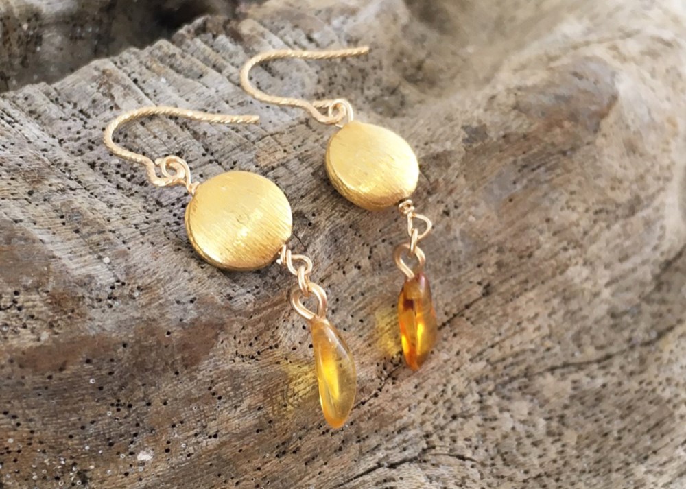 バルト海産◇琥珀原石◇K14GFピアス