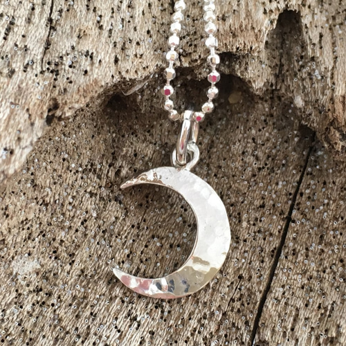 送料無料 ギフト Silver Sae+ ブローチ ◇銀の三日月ネックレス Crescent Moon ネックレス・ペンダント