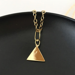 神秘三角形◇K14ゴールドペンダント 1枚目の画像