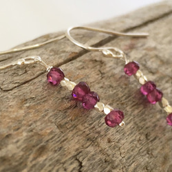 Rhodlite Garnet＋Karen Silver◇ピアス/イヤリング 3枚目の画像