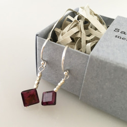 Rhodlite Garnet＋Karen Silver◇ピアス/イヤリング2 4枚目の画像