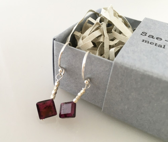 Rhodlite Garnet＋Karen Silver◇ピアス/イヤリング2 4枚目の画像