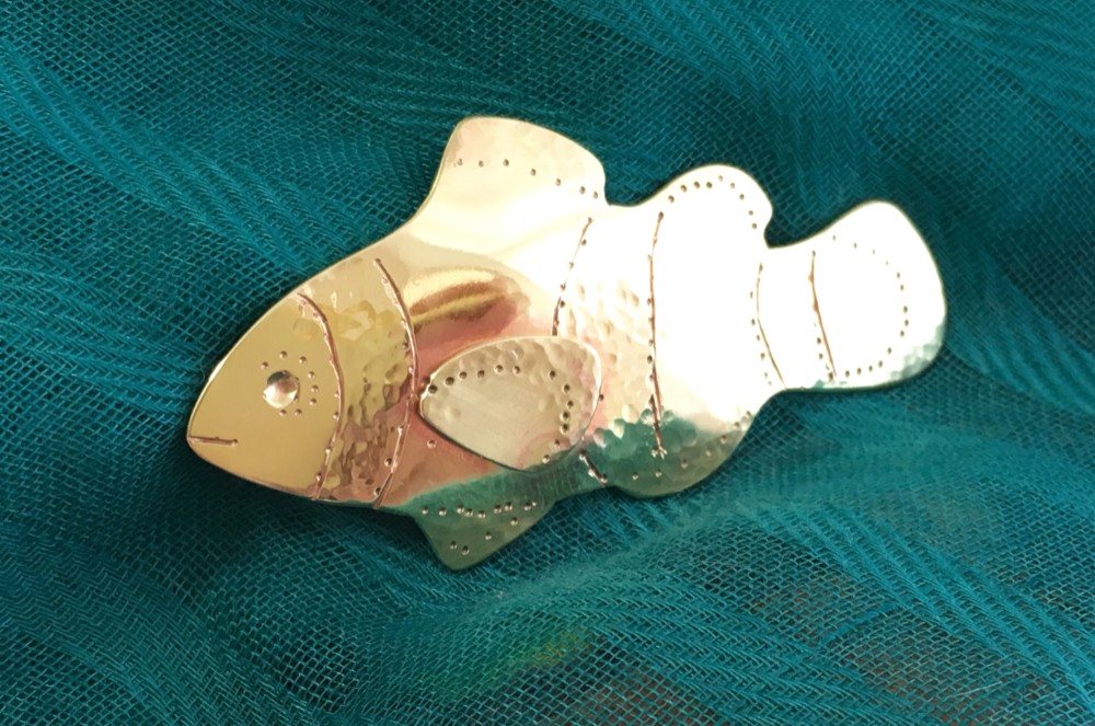 クマノミ☆真鍮ブローチ/帯留め