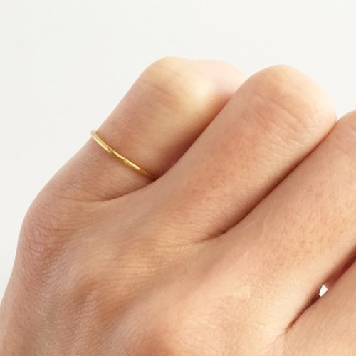 茶*様 K24 Pure gold ring 9.5号 刻印あり K24 Pure Gold Ring◇純金の指輪/リング（0.9mm幅） 指輪