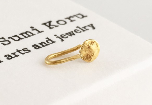 小さな満月の純金ピアス◇K24 Pure Gold Full Moon◇純金ピアス/ホック