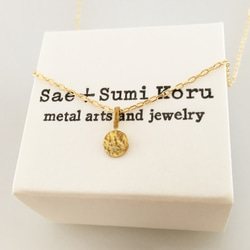 小さな満月の純金ペンダントトップ◇K24 Pure Gold Full Moon Pendant Top 1枚目の画像