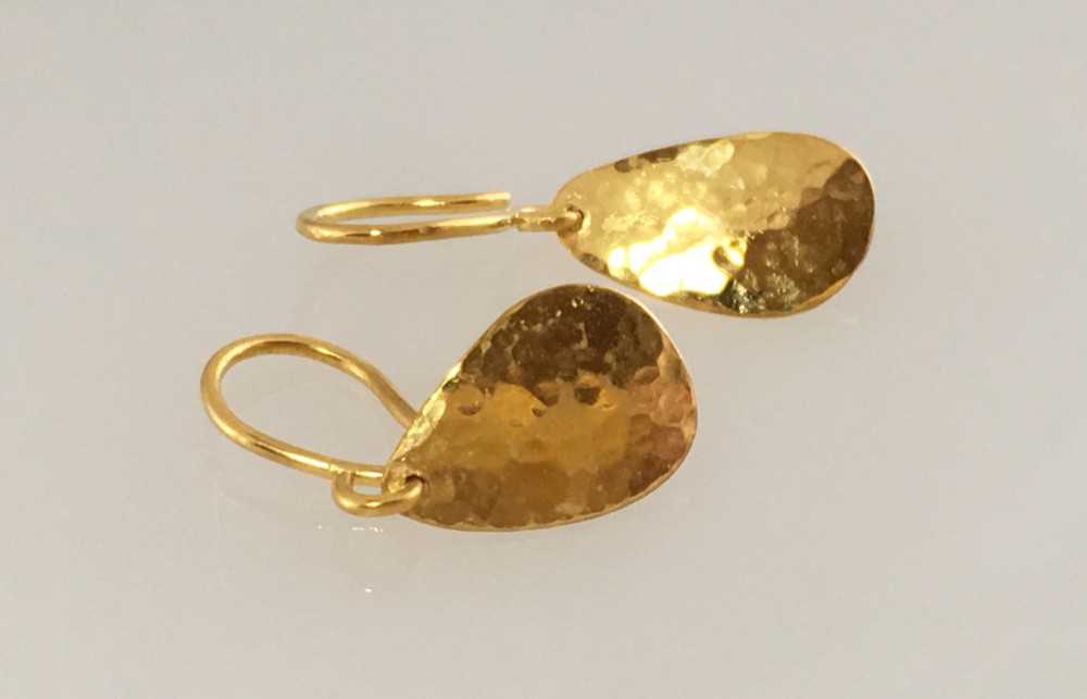 K24 Pure Gold Lycaenidae◇純金シジミチョウの羽根◇揺れるピアス