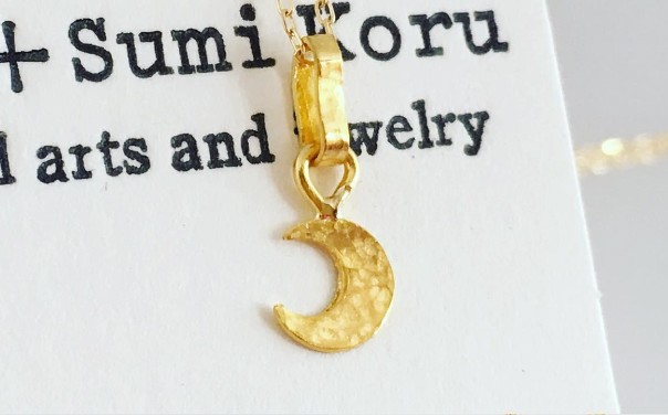 純金の小さな三日月ペンダントトップ◇K24 Pure Gold Crescent Pendant Top