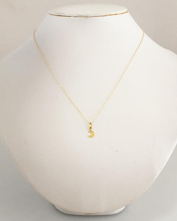 純金の小さな三日月ペンダントトップ◇K24 Pure Gold Crescent Pendant Top 5枚目の画像