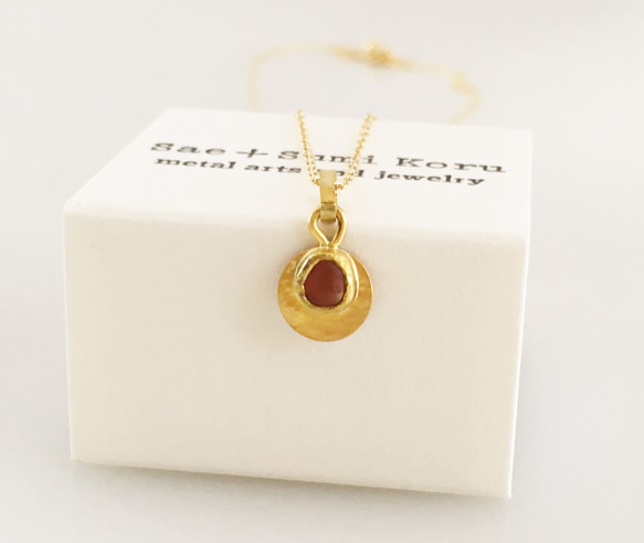 K24 Pure Gold+Raw Red Spinel◆純金 レッドスピネル原石ペンダントトップ 1枚目の画像