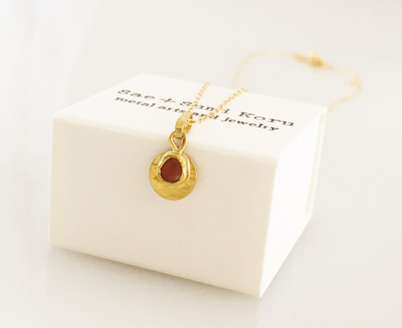 K24 Pure Gold+Raw Red Spinel◆純金 レッドスピネル原石ペンダントトップ 2枚目の画像